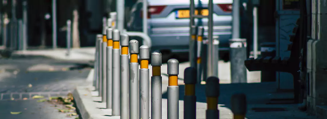 Safe and Convenient Retractable Barrier Column Systems for Properties in Three Lakes, FL